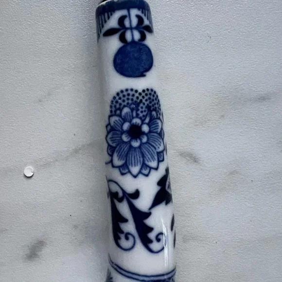 Sheffield England  Danube Porcelain Handle Slotted Onion 10” Serving Spoon - Picture 7 of 8